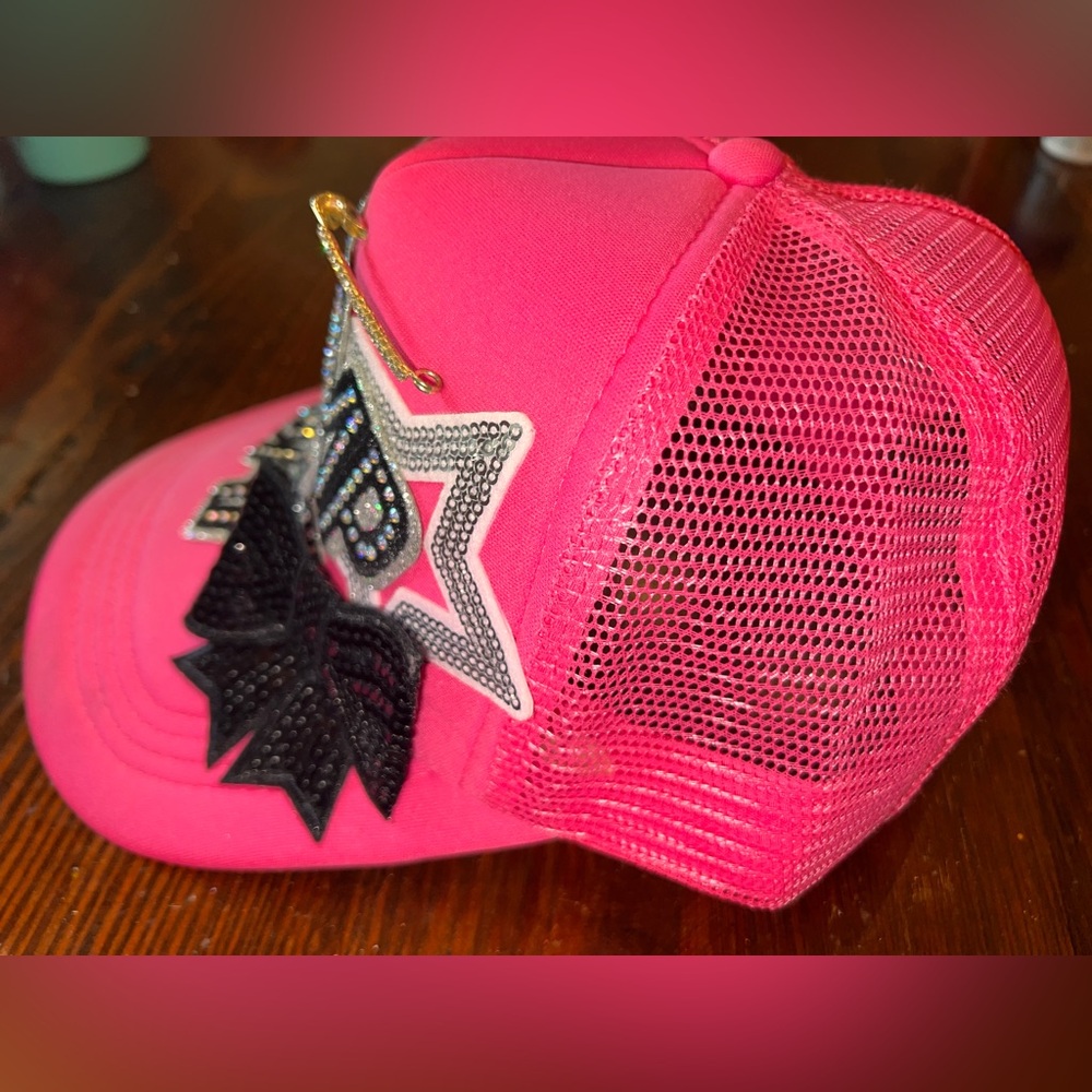 Trucker hat - Picture 2 of 3